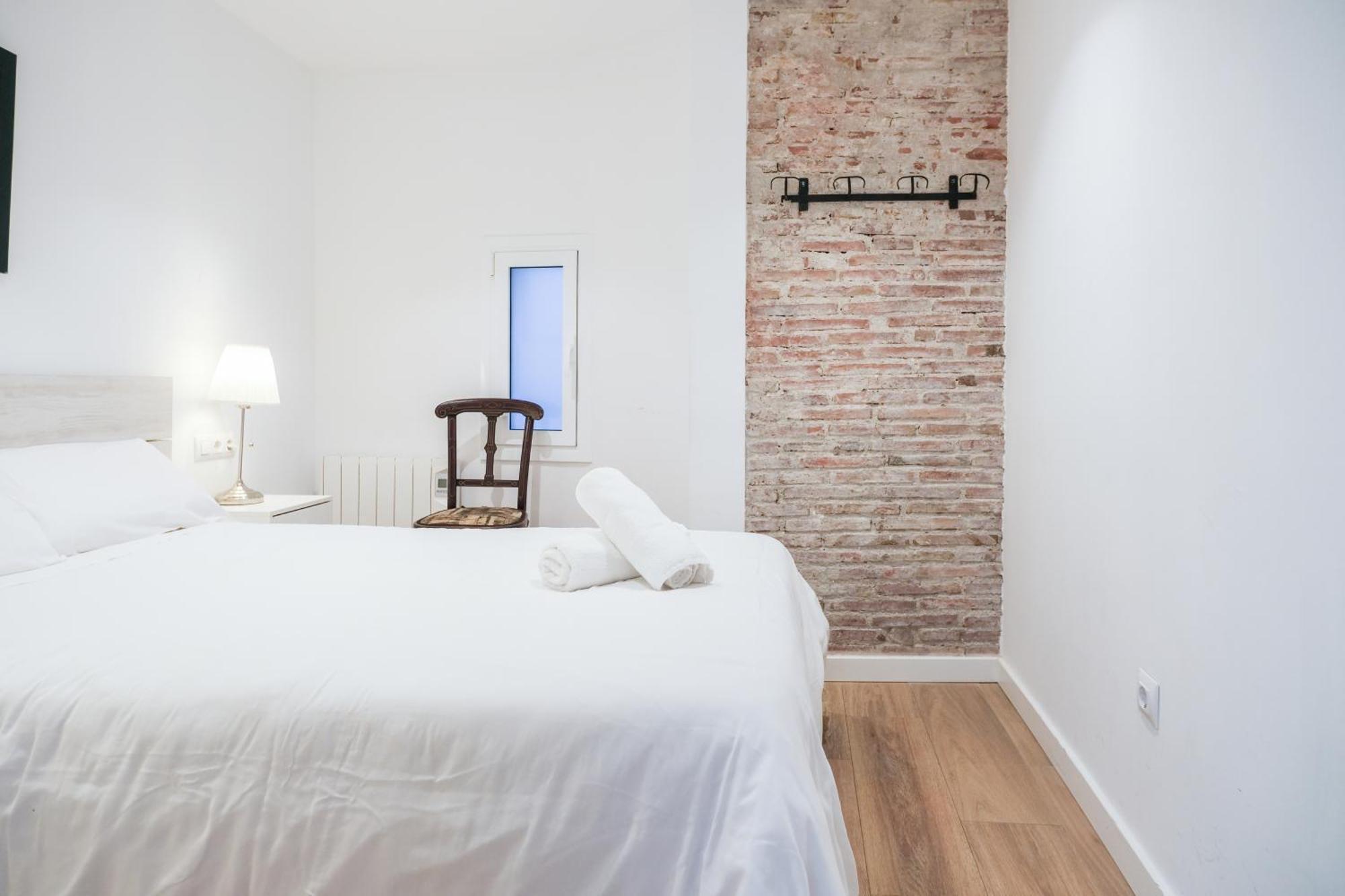 Ganganell Atic Apartamento Con Terraza En Besalú Екстериор снимка